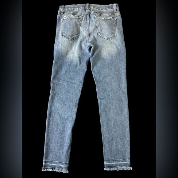 KanCan Women's Light Blue Distressed Skinny Jeans Size 27 - Picture 2 of 7